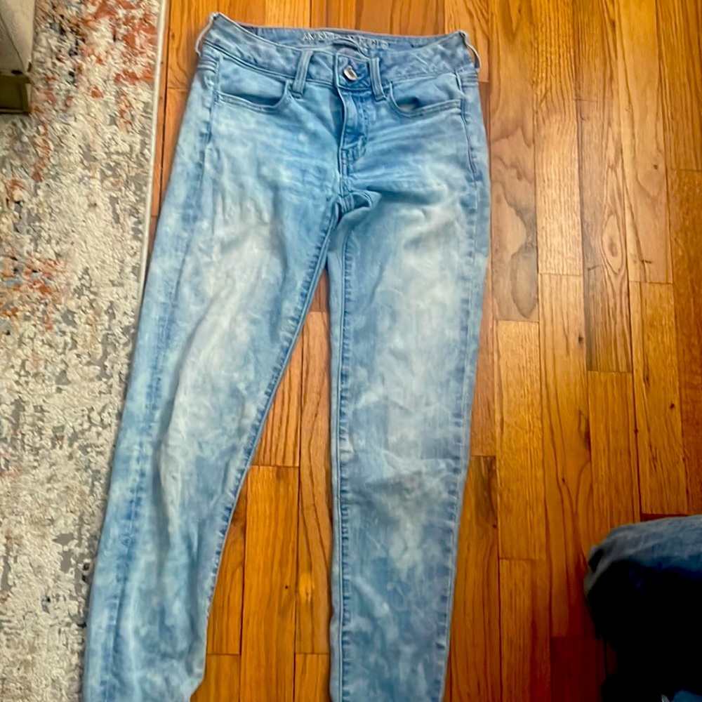 American Eagle Low Rise Size 2X-Long Jeans